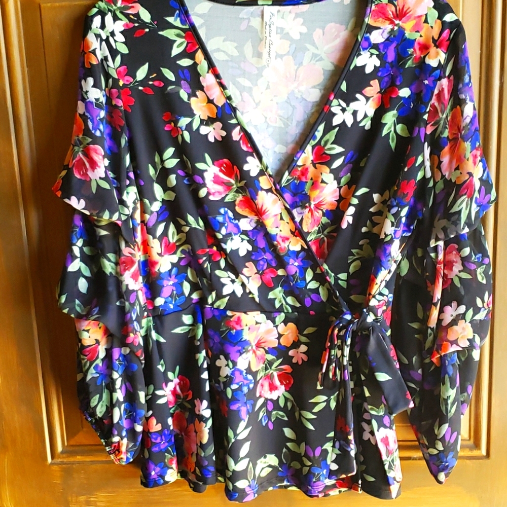 Floral Print Wrap Blouse